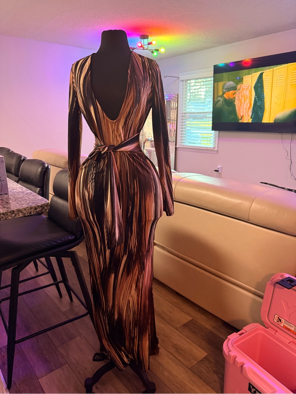 Long Sleeve Deep V-Neck Maxi Dress in Brown Brushstroke w front/back waist tie
